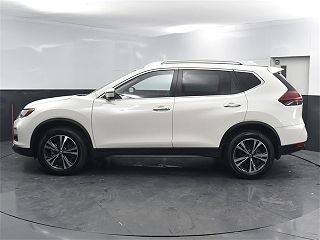 2020 Nissan Rogue SV JN8AT2MV2LW121504 in Milwaukee, WI 2