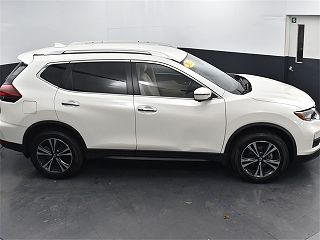 2020 Nissan Rogue SV JN8AT2MV2LW121504 in Milwaukee, WI 20