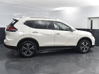 2020 Nissan Rogue SV JN8AT2MV2LW121504 in Milwaukee, WI 3
