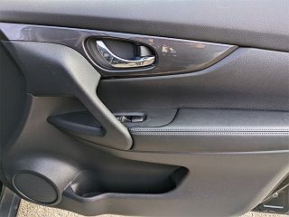 2020 Nissan Rogue SV 5N1AT2MV9LC805653 in North Plainfield, NJ 38