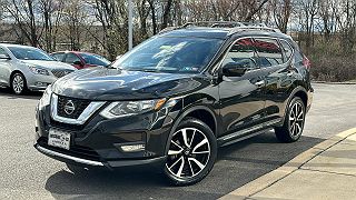 2020 Nissan Rogue SL 5N1AT2MV9LC772024 in Royersford, PA 1