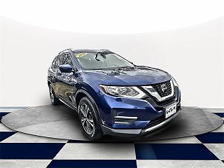 2020 Nissan Rogue SV 5N1AT2MVXLC800025 in West Islip, NY