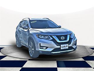 2020 Nissan Rogue SL 5N1AT2MV8LC765453 in West Islip, NY 1