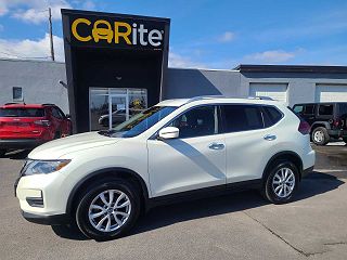 2020 Nissan Rogue SV KNMAT2MV5LP519330 in Yorkville, NY 1