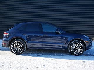 2020 Porsche Macan Turbo WP1AF2A56LLB60846 in Maplewood, MN 22