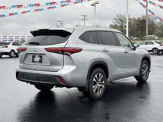 2020 Toyota Highlander XLE 5TDGZRBH8LS055163 in Boonville, IN 7