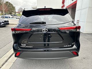 2020 Toyota Highlander XLE 5TDHZRBH3LS522848 in State College, PA 11