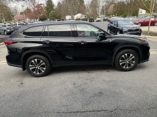 2020 Toyota Highlander XLE 5TDHZRBH3LS522848 in State College, PA 8