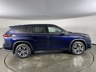 2020 Toyota Highlander XLE 5TDHZRBH6LS032114 in West Chester, PA 6