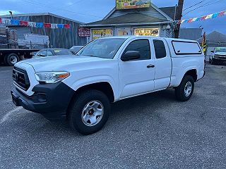 2020 Toyota Tacoma SR 5TFRX5GN3LX173377 in Brentwood, NY