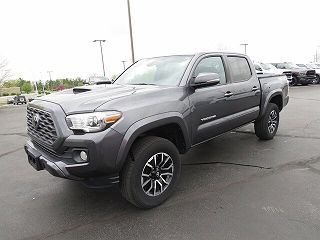 2020 Toyota Tacoma TRD Sport 3TMCZ5AN5LM347884 in Wentzville, MO 6