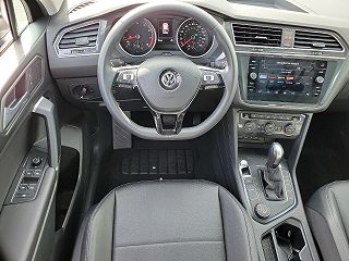 2020 Volkswagen Tiguan SE 3VV2B7AX6LM009442 in East Petersburg, PA 11