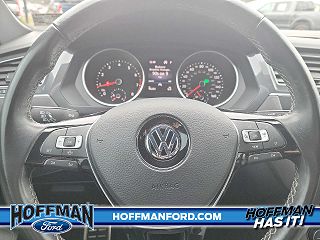 2020 Volkswagen Tiguan SE 3VV2B7AX4LM114058 in Harrisburg, PA 19