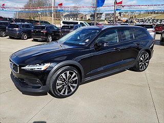 2020 Volvo V60 T5 YV4102WK7L1038619 in Waterford, PA 10