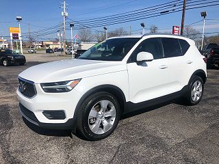 2020 Volvo XC40 T5 Momentum YV4162UK8L2326760 in Campbellsville, KY 2
