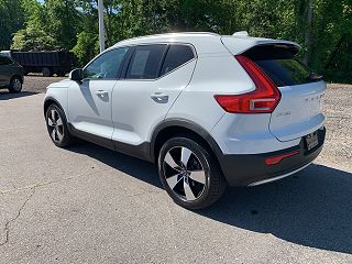 2020 Volvo XC40 T5 Momentum YV4162UK0L2292250 in Raleigh, NC 7