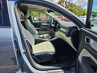 2020 Volvo XC40 T4 Momentum YV4AC2HK1L2338445 in Westlake Village, CA 10