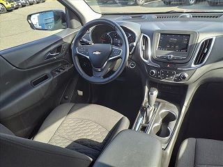 2021 Chevrolet Equinox LT 2GNAXUEV1M6106120 in West Springfield, MA 10