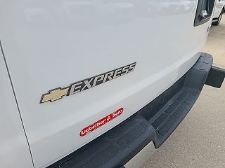 2021 Chevrolet Express 2500 1GCWGAF7XM1242004 in Jasper, IN 9