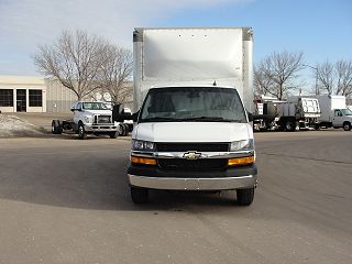 2021 Chevrolet Express 4500 1HA6GVC73MN010618 in Minneapolis, MN 8