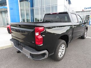 2021 Chevrolet Silverado 1500 LT 1GCUYDED8MZ347977 in Liverpool, NY 3