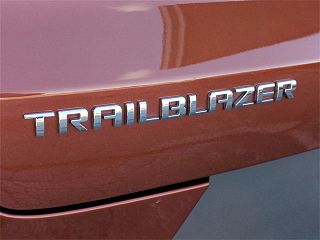 2021 Chevrolet TrailBlazer LT KL79MPSL9MB034649 in Grayslake, IL 28