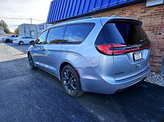 2021 Chrysler Pacifica Touring-L 2C4RC1BG0MR591425 in Galesburg, IL