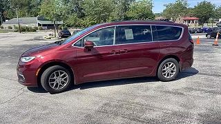 2021 Chrysler Pacifica Touring 2C4RC1FG2MR511617 in Oregon, OH 10