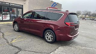 2021 Chrysler Pacifica Touring 2C4RC1FG2MR511617 in Oregon, OH 13