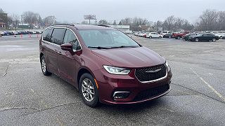 2021 Chrysler Pacifica Touring 2C4RC1FG2MR511617 in Oregon, OH 5