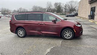 2021 Chrysler Pacifica Touring 2C4RC1FG2MR511617 in Oregon, OH 7