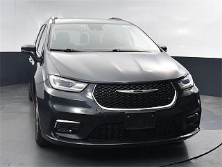 2021 Chrysler Pacifica Touring-L 2C4RC1BG5MR533858 in Pittsburgh, PA 3