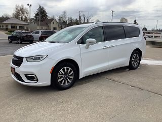 2021 Chrysler Pacifica Touring-L 2C4RC1BG5MR511875 in Waukon, IA 1