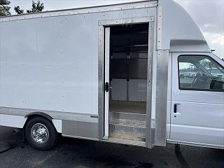 2021 Ford Econoline E-350 1FDWE3FN3MDC27371 in Painesville, OH 22