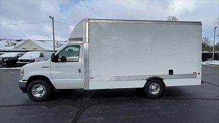 2021 Ford Econoline E-350 1FDWE3FN3MDC27371 in Painesville, OH 5