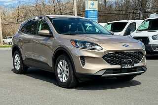 2021 Ford Escape SE 1FMCU9G64MUA46537 in Mechanicville, NY