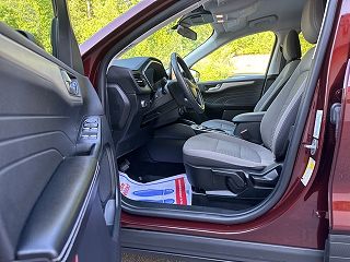 2021 Ford Escape SE 1FMCU9G69MUA10570 in Somersworth, NH 9