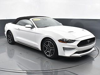 2021 Ford Mustang  VIN: 1FATP8UH7M5122327