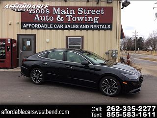 2021 Hyundai Sonata Limited Edition 5NPEH4J21MH099877 in West Bend, WI 1