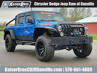 2021 Jeep Gladiator Willys 1C6HJTAG3ML518502 in Danville, PA
