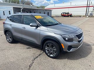 2021 Kia Seltos LX KNDEPCAA4M7125378 in Fort Collins, CO 1
