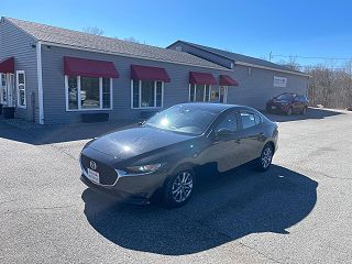 2021 Mazda Mazda3 Base JM1BPAA71M1334527 in Bangor, ME 1