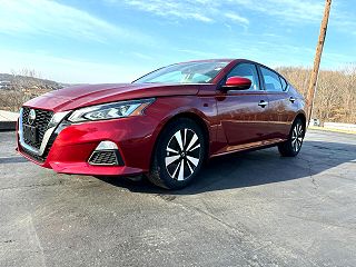 2021 Nissan Altima SV 1N4BL4DW7MN309422 in Hannibal, MO 1