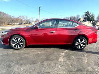 2021 Nissan Altima SV 1N4BL4DW7MN309422 in Hannibal, MO 3