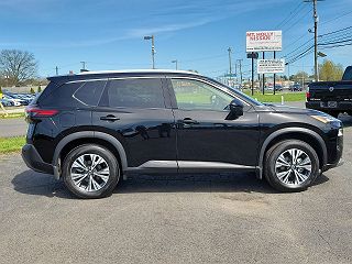 2021 Nissan Rogue SV 5N1AT3BBXMC749819 in Hainesport, NJ 7
