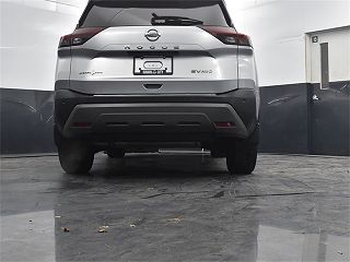 2021 Nissan Rogue SV 5N1AT3BB6MC755388 in Milwaukee, WI 23
