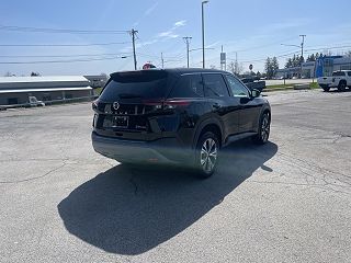 2021 Nissan Rogue SV 5N1AT3BB7MC747252 in Rochester, NY 3