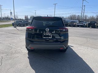 2021 Nissan Rogue SV 5N1AT3BB7MC747252 in Rochester, NY 4