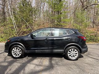 2021 Nissan Rogue Sport S JN1BJ1AW9MW424202 in Somerville, MA 7