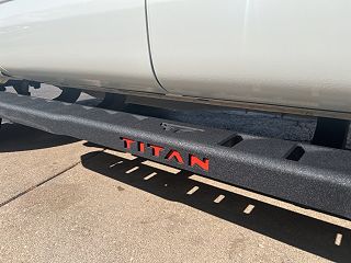 2021 Nissan Titan PRO-4X 1N6AA1ED7MN529681 in Sycamore, IL 13